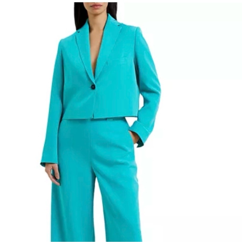 French Connection Echo Crepe Cropped Blazer, Size M, Excellent Condition!